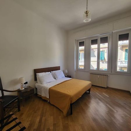 Tra Mare E Castello Apartment La Spezia Bagian luar foto