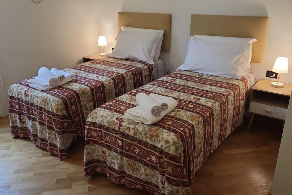 Tra Mare E Castello Apartment La Spezia Bagian luar foto