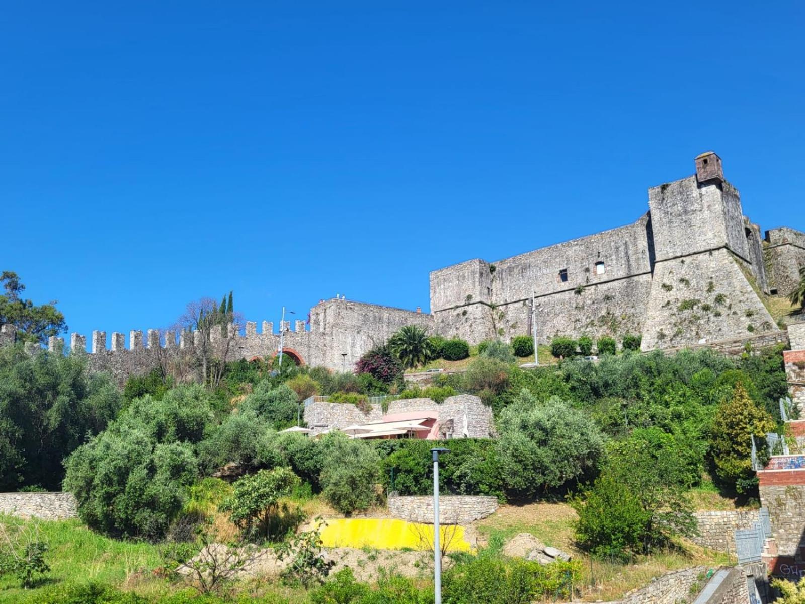 Tra Mare E Castello Apartment La Spezia Bagian luar foto